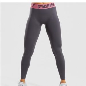 Gym shark leggings NWT